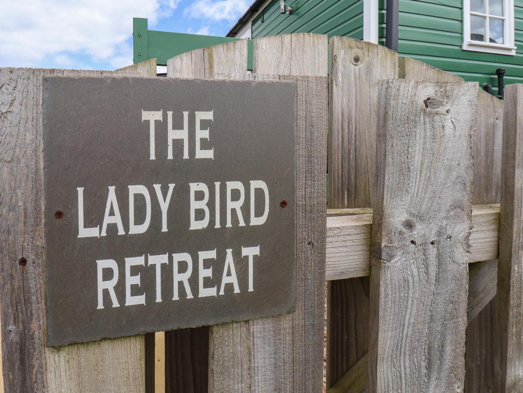 Villa Lady Bird Retreat Saltburn-by-the-Sea Exterior foto